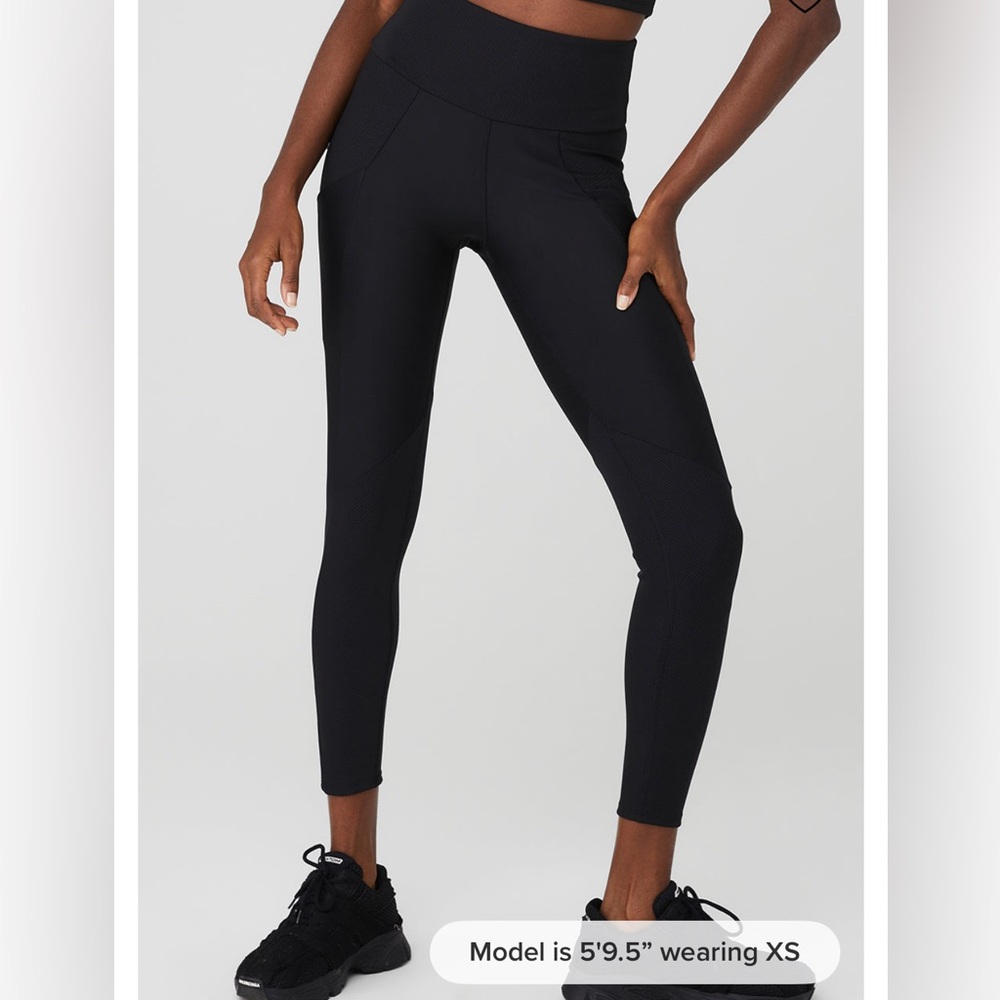 Alo Ribbed Airlift High-Waist 7/8 Enchanted Leggings
